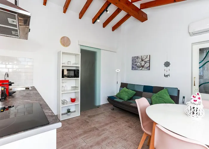 Buganvilla Premium And Mountain Апартаменти